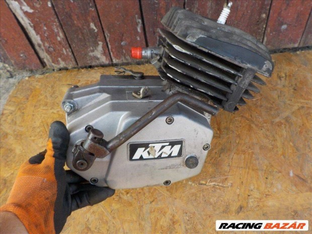 KTM PL 40 oldtimer motorblokk elad