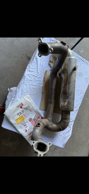 KTM RC8 kipufog�rendszer