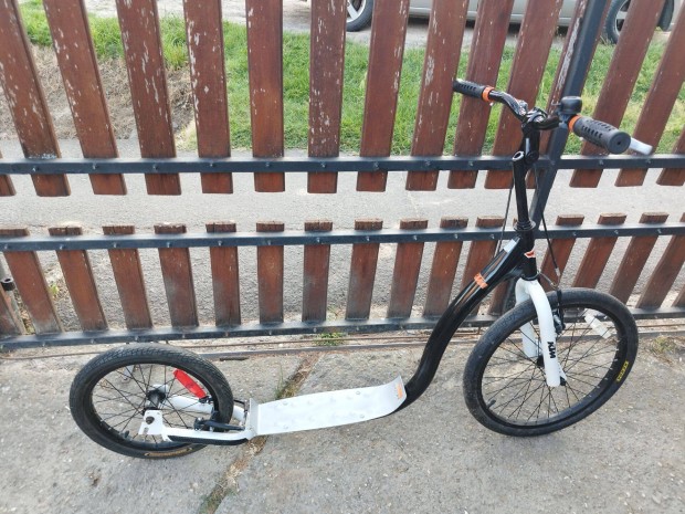 KTM Roller Eladó,
