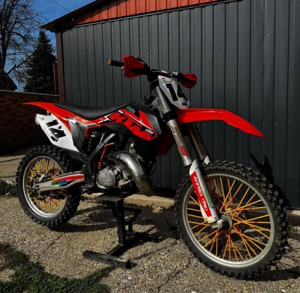 KTM SX125, 150-es hengerrel