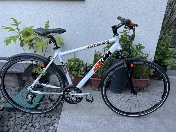 KTM Sorento Cross 28" alu ffi trekking kerkpr 