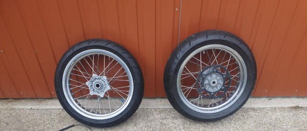 KTM Supermoto kerkszett
