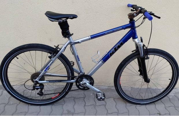 KTM Ultra Cross, 26 L vázméretű Alu MTB kerékpár Full Deore
