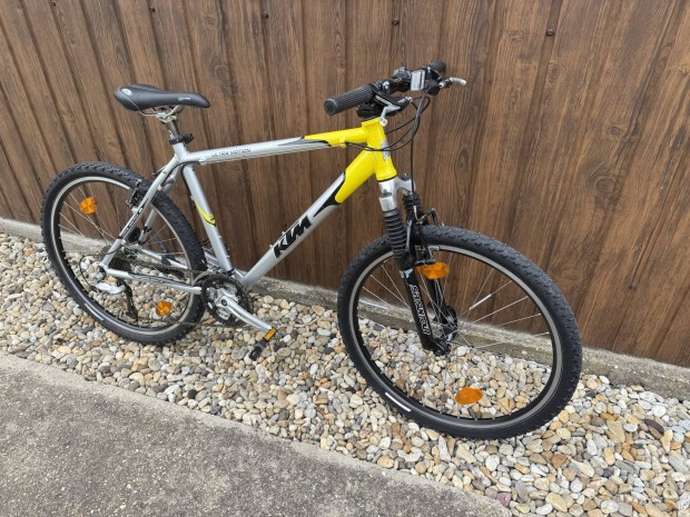 KTM Ultra Motion 26" mtb kerékpár bicikli eladó utánvéttel is