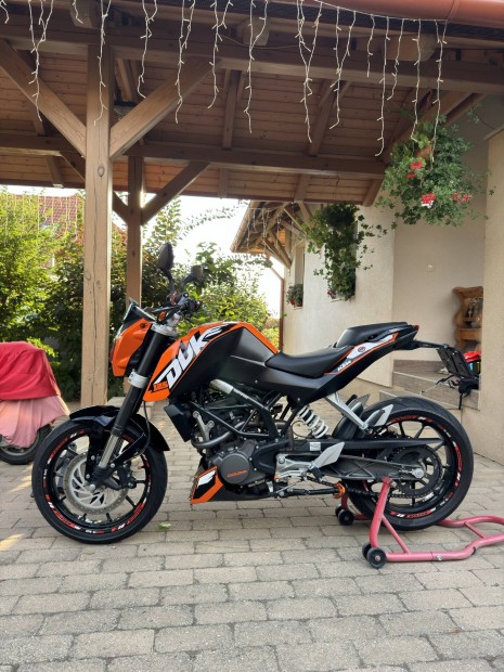 KTM duke 125 2012