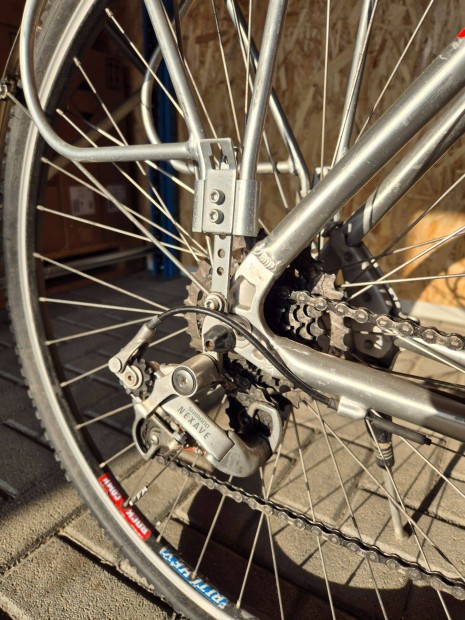 KTM ker�kp�r elad�