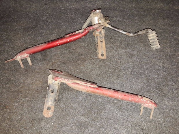 KTM moped gy�ri l�btart� / h�ts� f�kped�l szett