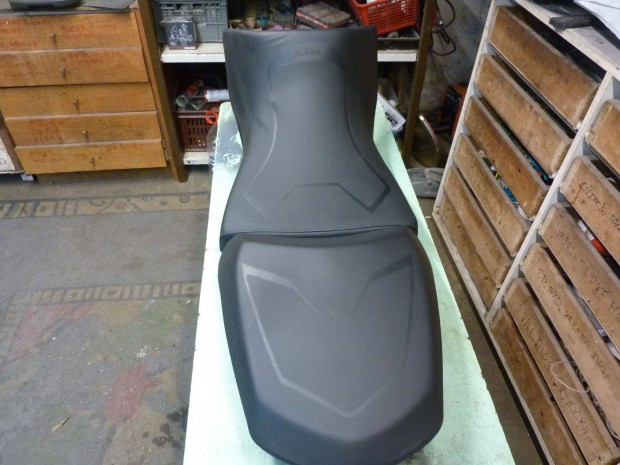 KTM motor alkatr�szek