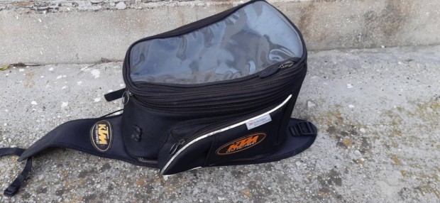 KTM motoros táska