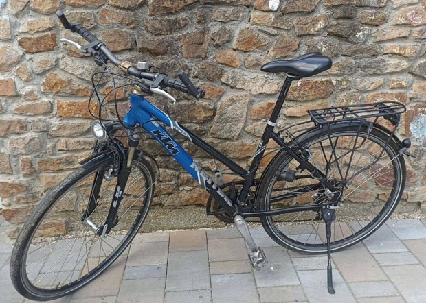 KTM ni trekking