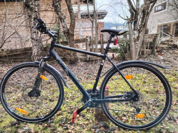 KTM trekking full felszerelve teljes feljts utn elad