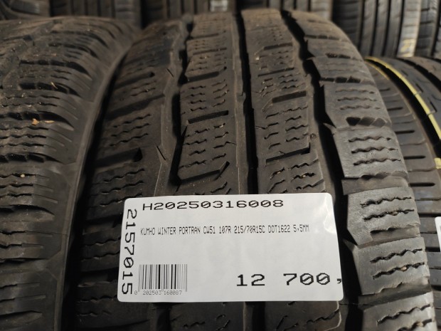 KUMHO WINTER PORTRAN CW51 107R 215/70R15C DOT1622 5,5MM HASZNÁLT GUMI