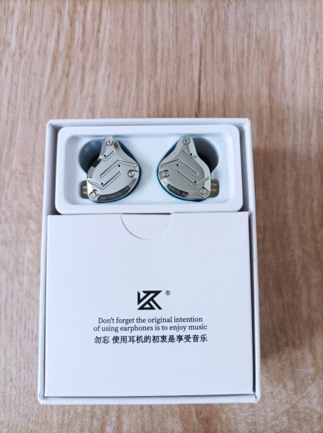 KZ ZS10 Pro hifi fejhallgat, vezetkes flhallgat