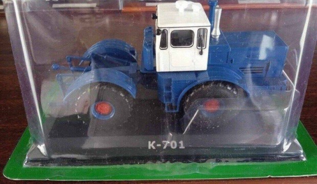 K 701 traktor kisauto modell 1/43 Elad