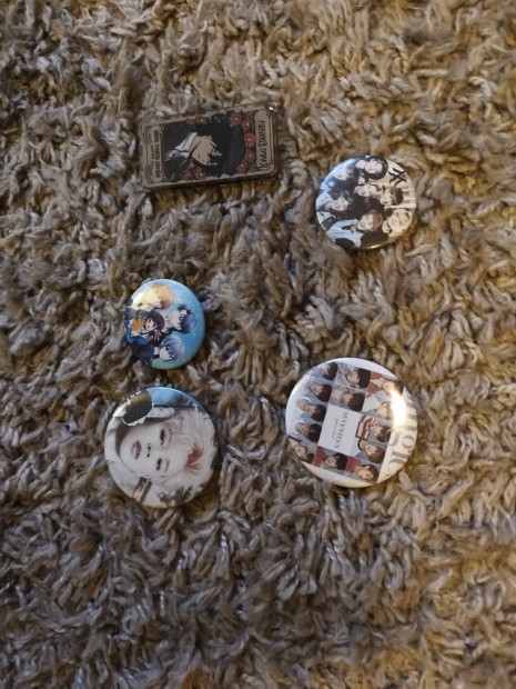 K-pop BTS csomag, poszter, kend�