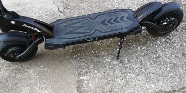 Kaabo Mantis 10 elektromos roller