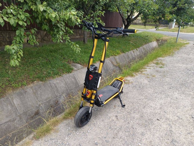 Kaabo Wolf King Gt Pro elektromos roller 8400 Watt 72V 35 Ah 100 km/h