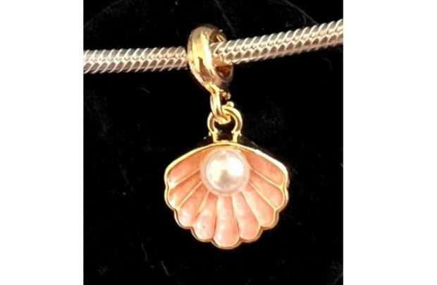 Kagyls charm