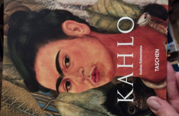 Kahlo - Taschen Kiad