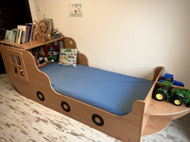 Kal�zhaj��gy vag�ny lurk�knak