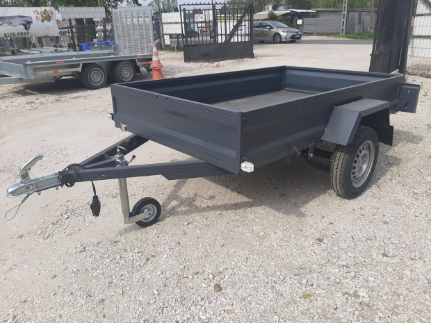 Kalydi Új 130x220 Erősített tengellyel Festett utánfutó 750kg