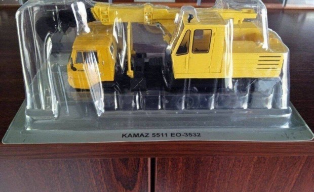 Kamaz 5511 EO-3532 "Lengyel TGK DEA" kisauto modell 1/43 Elad