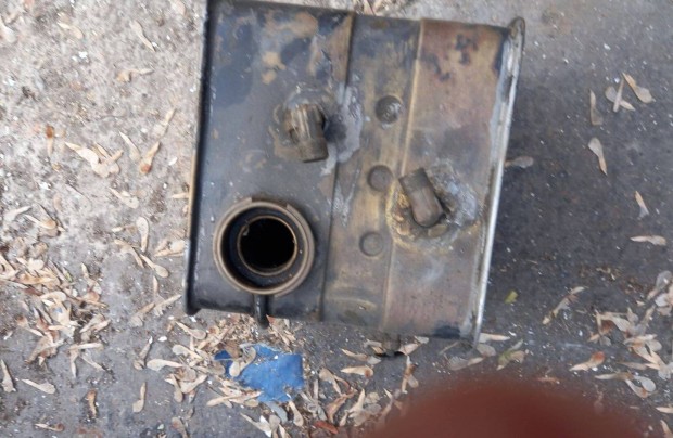 Kamaz kiegyenl�t�tart�ly -50% �rcs�kkent�s