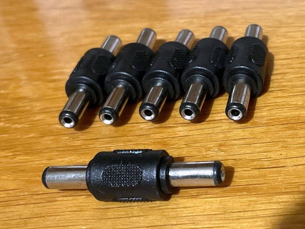 Kamera tpegysg dug told adapter talakt DC 12V kamerarendszer