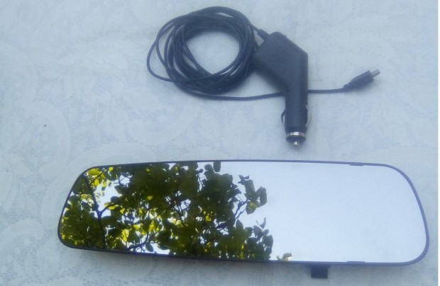 Kamer�s visszapillant� t�k�r