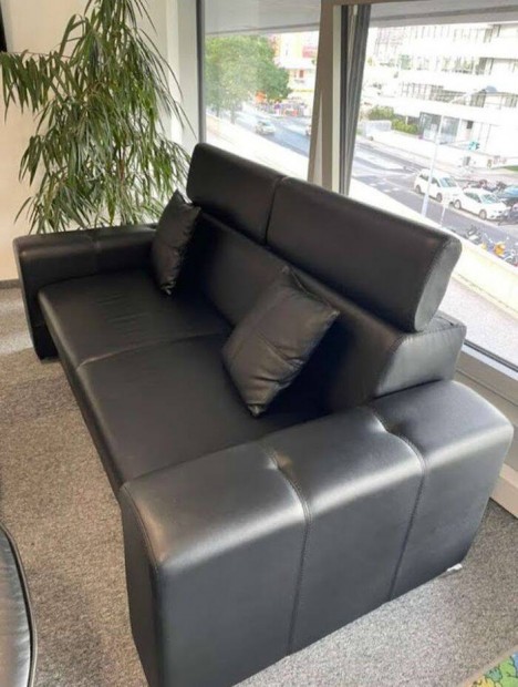 Kanap sofa fekete textilbr