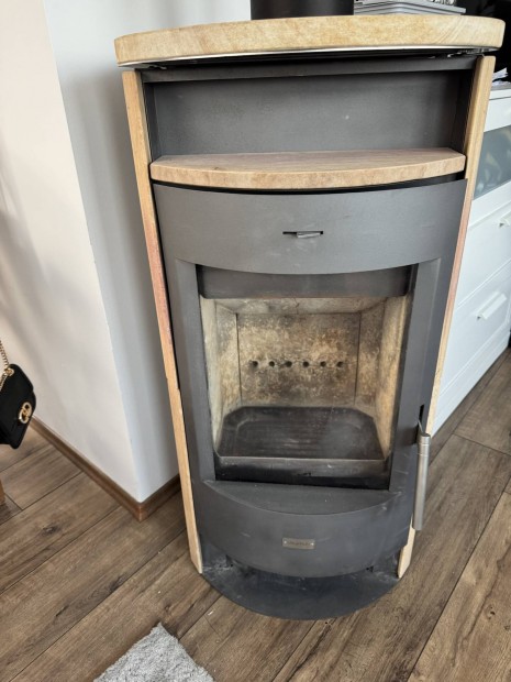 Kandalló firepalce kandaló