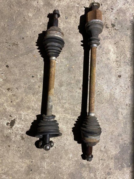 Kangoo fltengely illetve egybb alkatrszek