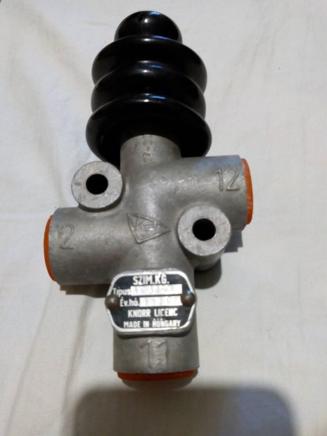Kapcsol szelep AE4200 Knorr licenc ikarusz