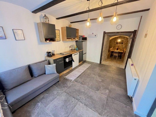 Kaposkereszt�ron Csendes Helyen M�k�d� Vend�g H�z