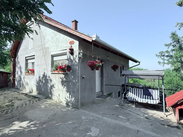 Kaposv�r Donneri v�rosr�sz�ben z�rtkerti ingatlan elad�