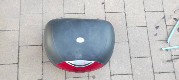 Kappa K48n motorkerékpár hátsó doboz (féklámpás)