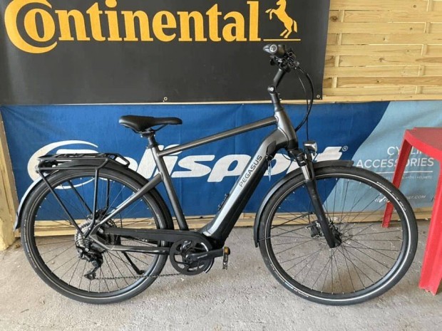 Karacsonyi akciokkal, Pegasus Premio Evo10 Lite 28", 55cm Bosch,9589km