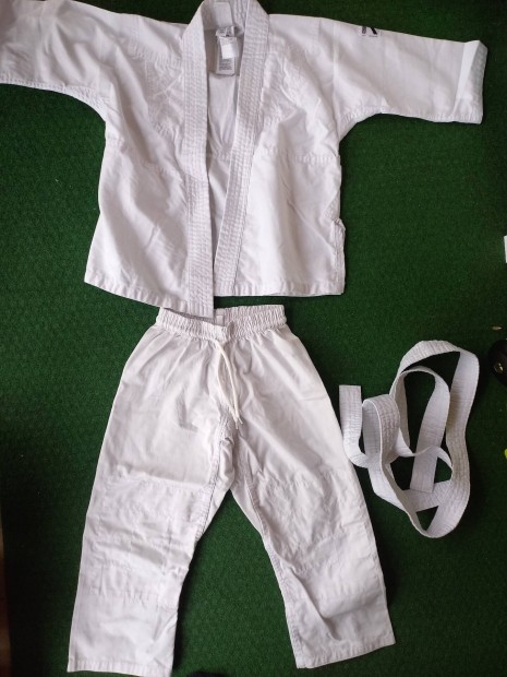 Karate/Judo ruha, 110-es
