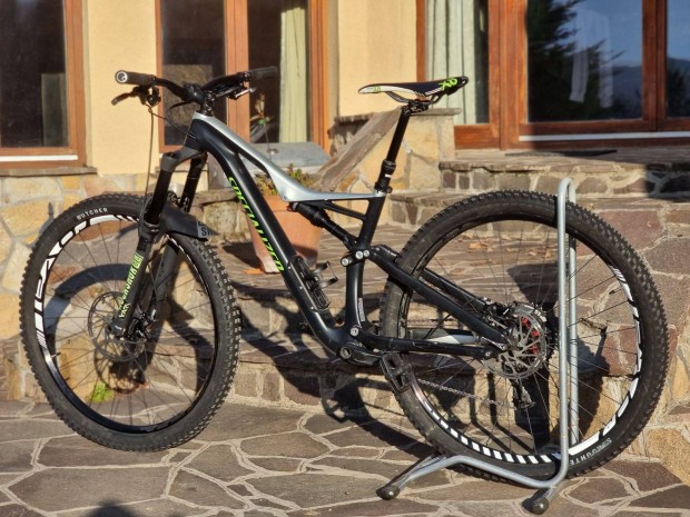 Karbon Specialized Stumpjumper Rock Shox Yari trail / enduro fully mtb