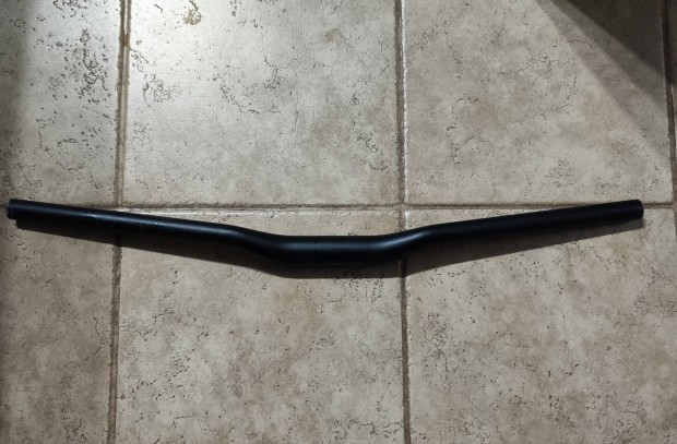 Karbon kormny rd 660cm 