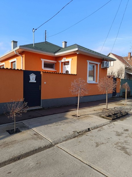 Karcag elad� ingatlan