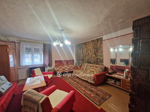 Karcagi elad� 57 nm-es h�z