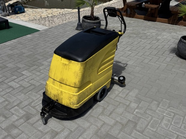 Karcher BD530 EP 230V takarítógép padlótisztító új kefével