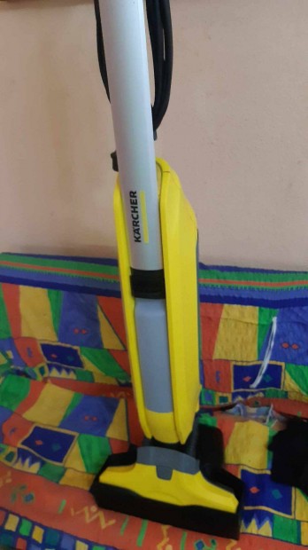 Karcher FC 5 elektromos padlótisztító kárpittisztító takarítógép sárga