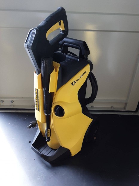 Karcher K4 Full Control magasnyoms mos /sterimo/