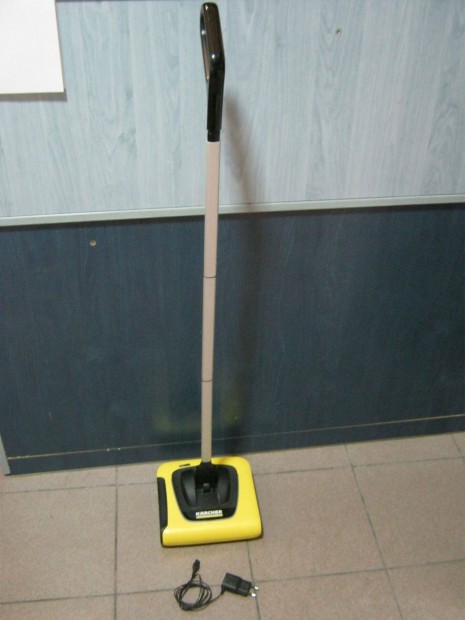 Karcher KB-5 Akkumultoros Elektromos Sepr, jtllssal