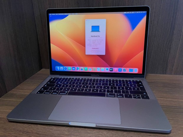 Karcmentes 2017 Macbook Pro 13" Magyar billentyzet