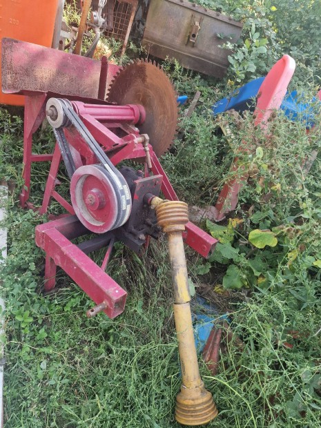 Kardnhajts billenvjus krfrsz hintafrsz traktorra