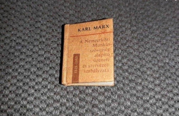 Karl Marx miniknyv