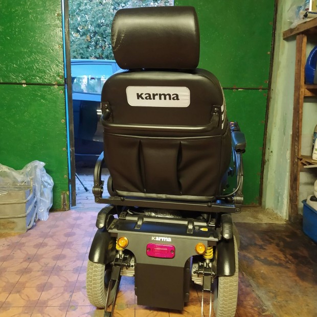 Karma Blazer elektromos kerekesszék